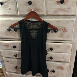 Size small Red (by buckle BKE) black lace tank/shirt